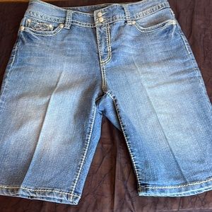 Blingy Code Blue Annette Bermuda Shorts Size 12